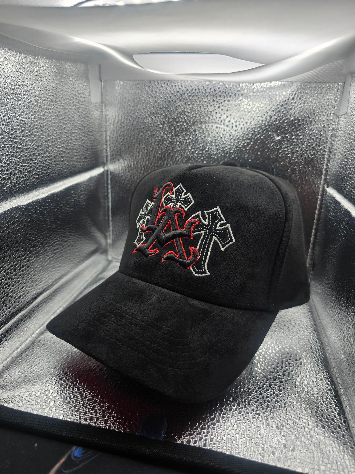 Gorra de gamuza LA 3 cruses