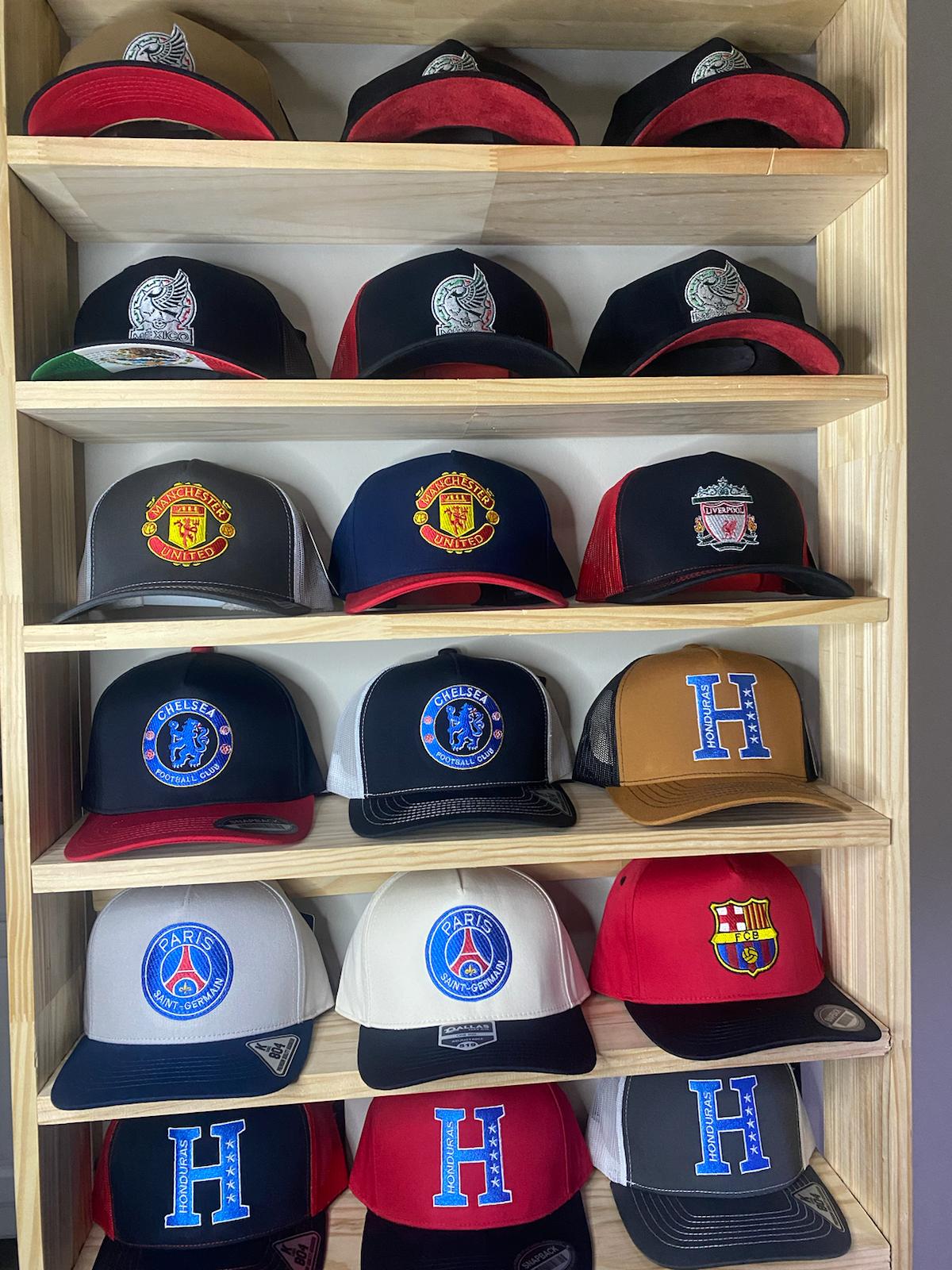 Gorras de equipos de fútbol